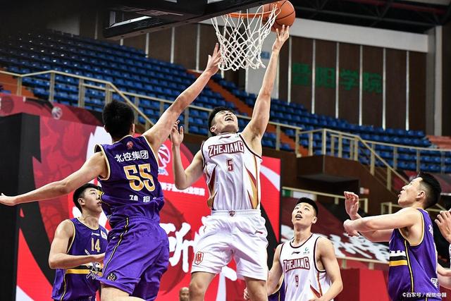 汪顺携手贾 汪顺携手贾